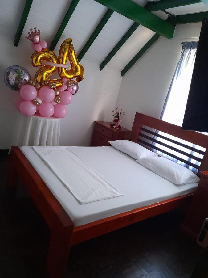 Hotel Pinares *